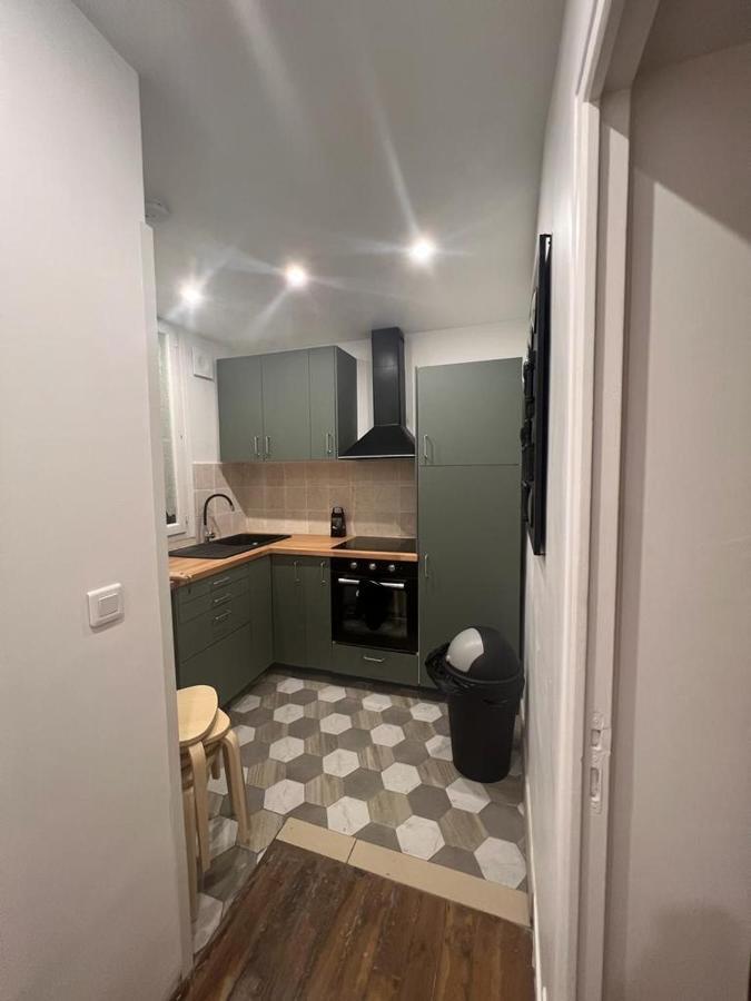 New Entiry Apartment-Private Rooms In Paryż Zewnętrze zdjęcie